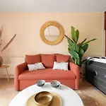 Oasis Cachée - Jacuzzi Et Cinéma *