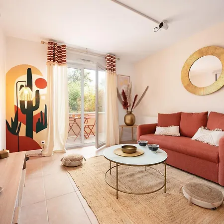 Oasis Cachée - Jacuzzi Et Cinéma